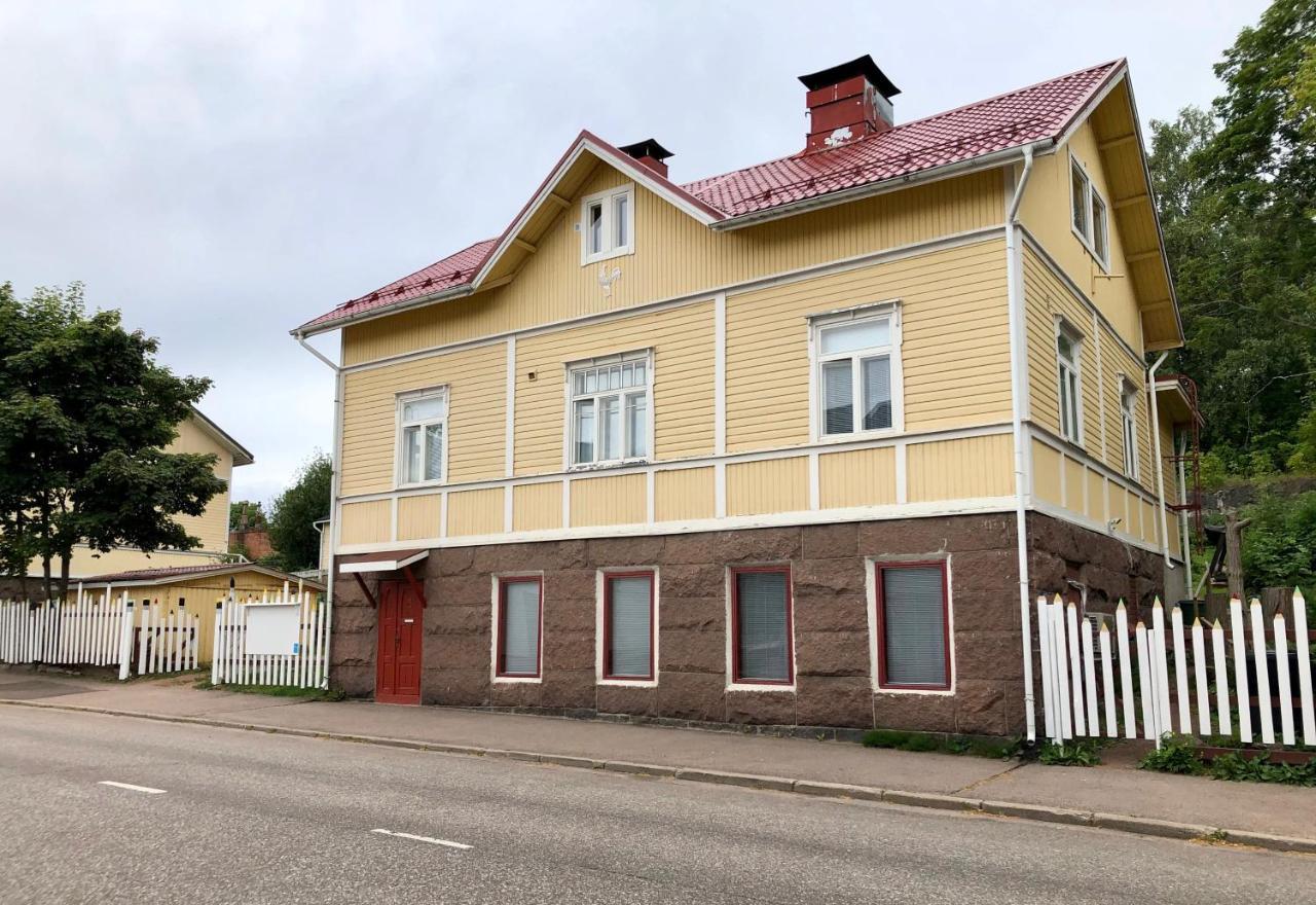 Guest House Nina Art Kotka Kültér fotó